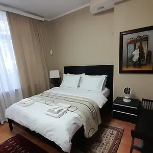 https://best-location-tbilisi.alltbilisihotels.com